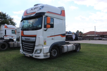 Auction of trailer tractor and small truck