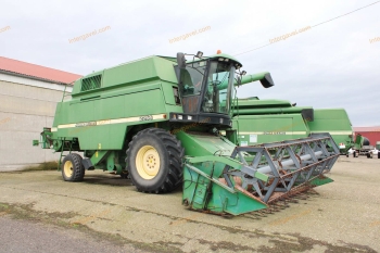 Kombájn - John Deere, 2254