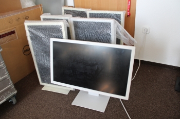 Fujitsu monitor