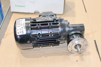 Hajtóműves motor