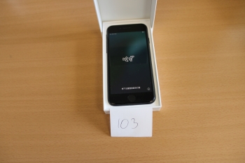iPhone SE 128GB
