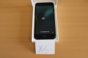 iPhone SE 128GB