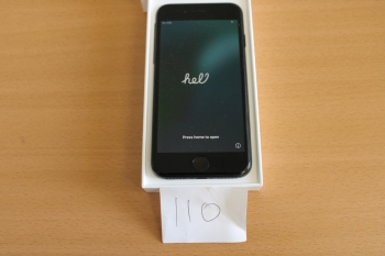 iPhone SE 128GB