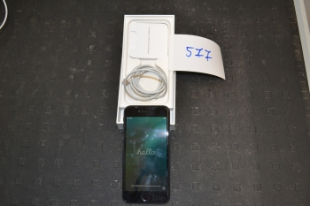 iPhone SE 128GB