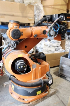 Robot