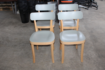 Chair (grey)