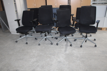 Office chair (Steelcase)