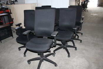 Office chair (Dauphin)