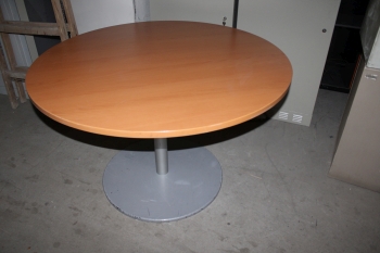 Round table (beech-1200 mm)