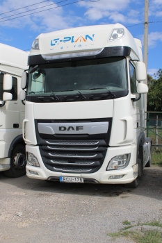 Nyergesvontató (DAF XF480FT)