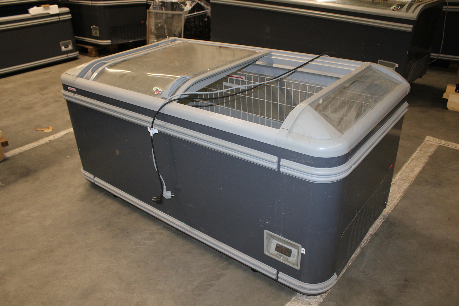 AHT freezer ( Paris 180(-)L VSAD) 7