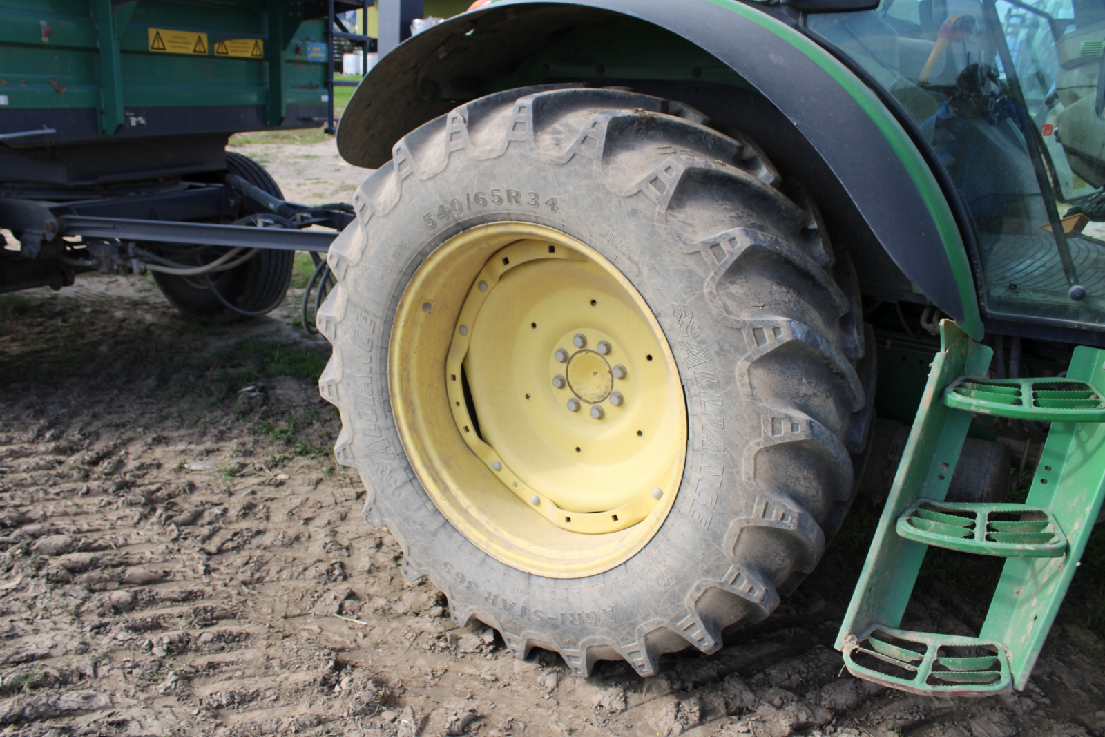 Traktor - John Deere 7