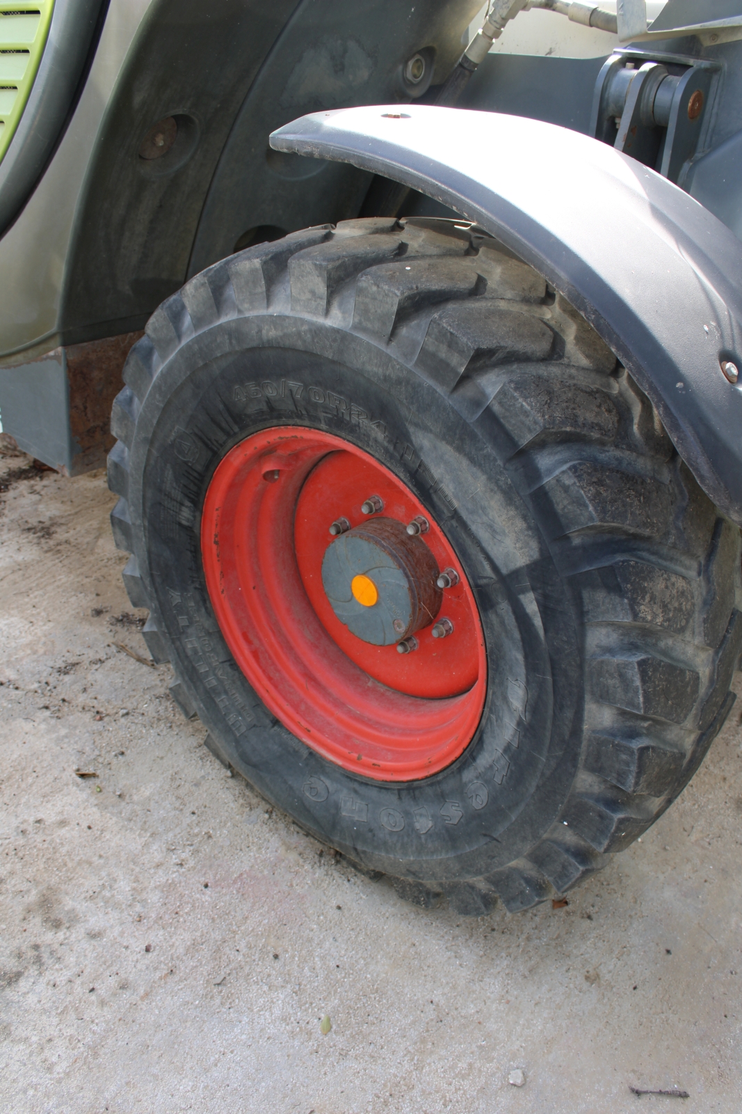 Kitológémes rakodó - Claas, Scorpion 4