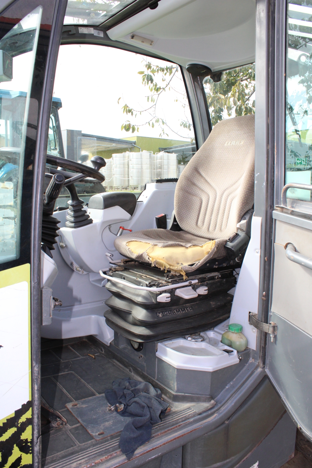 Kitológémes rakodó - Claas, Scorpion 10