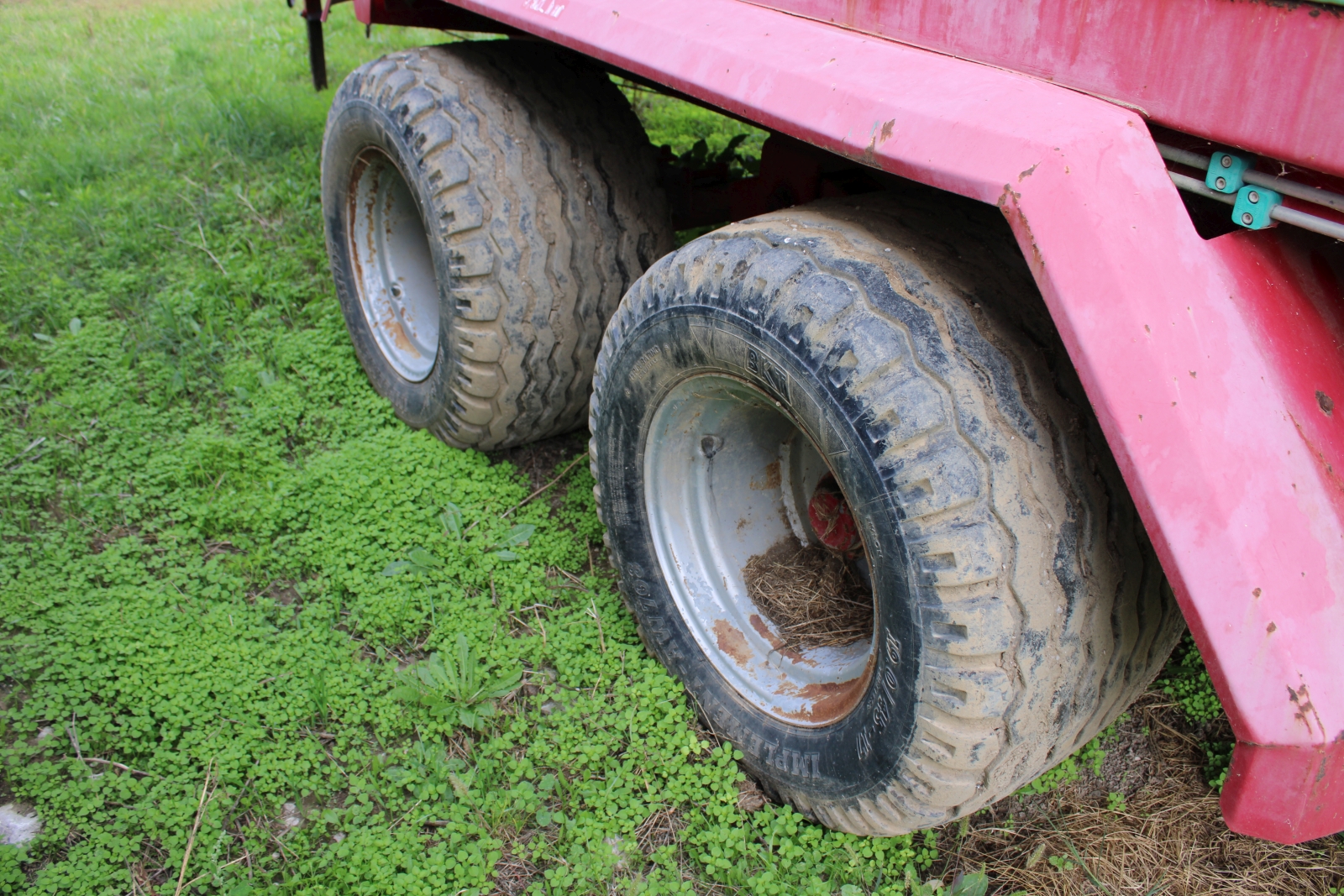 Trágyaszóró - Farmtech 9