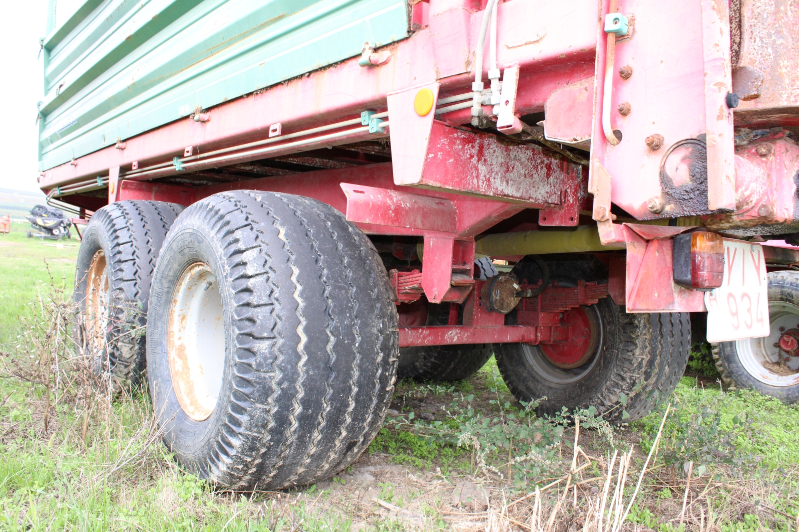 Trágyaszóró - Farmtech 9