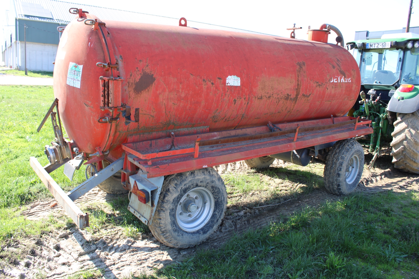 Tartályos pótkocsi - DETK 215 7