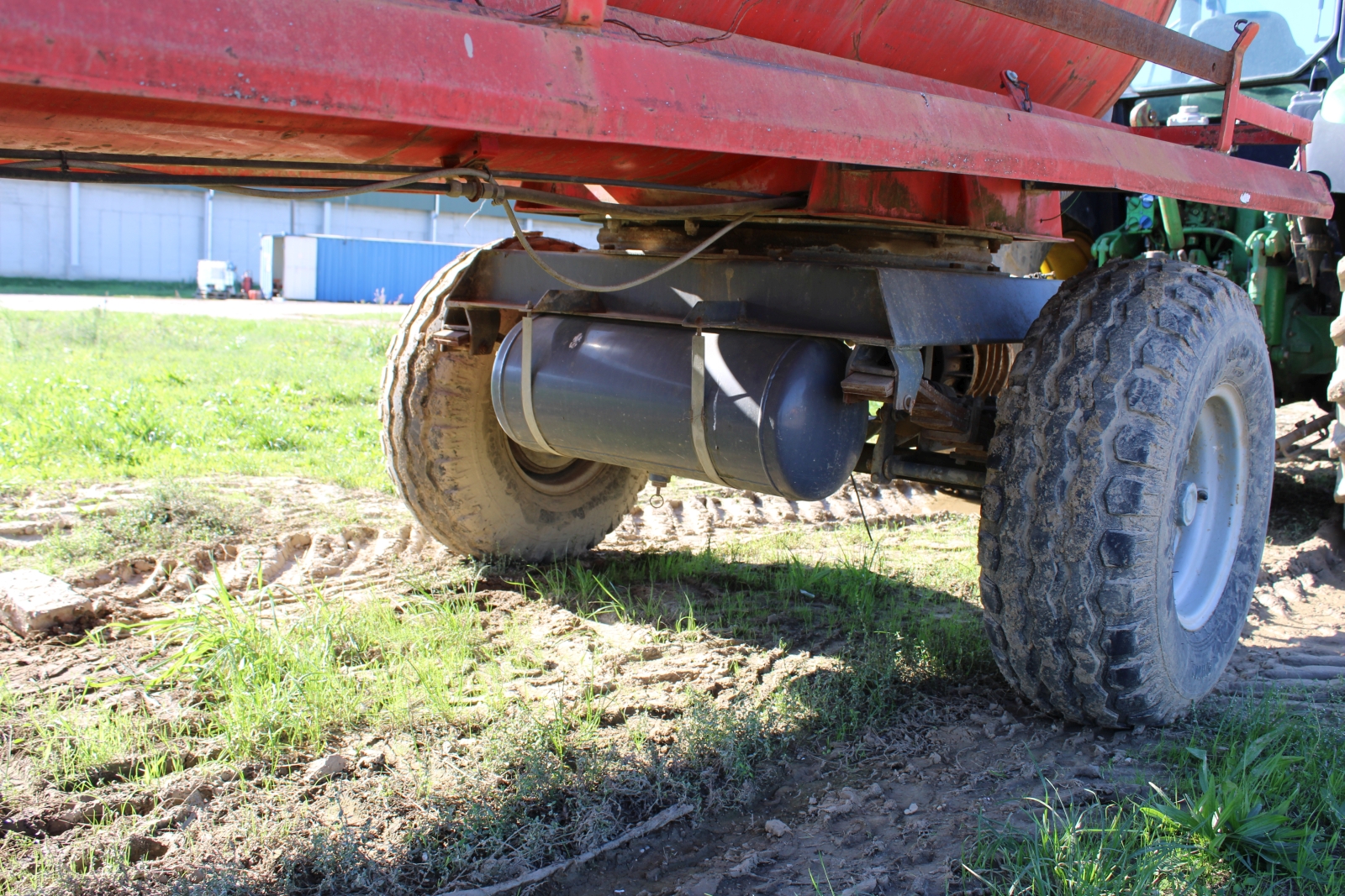 Tartályos pótkocsi - DETK 215 11