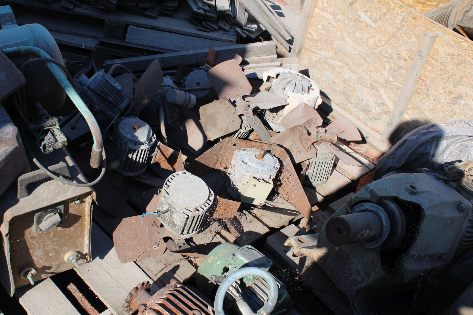 Vegyes villanymotorok 4