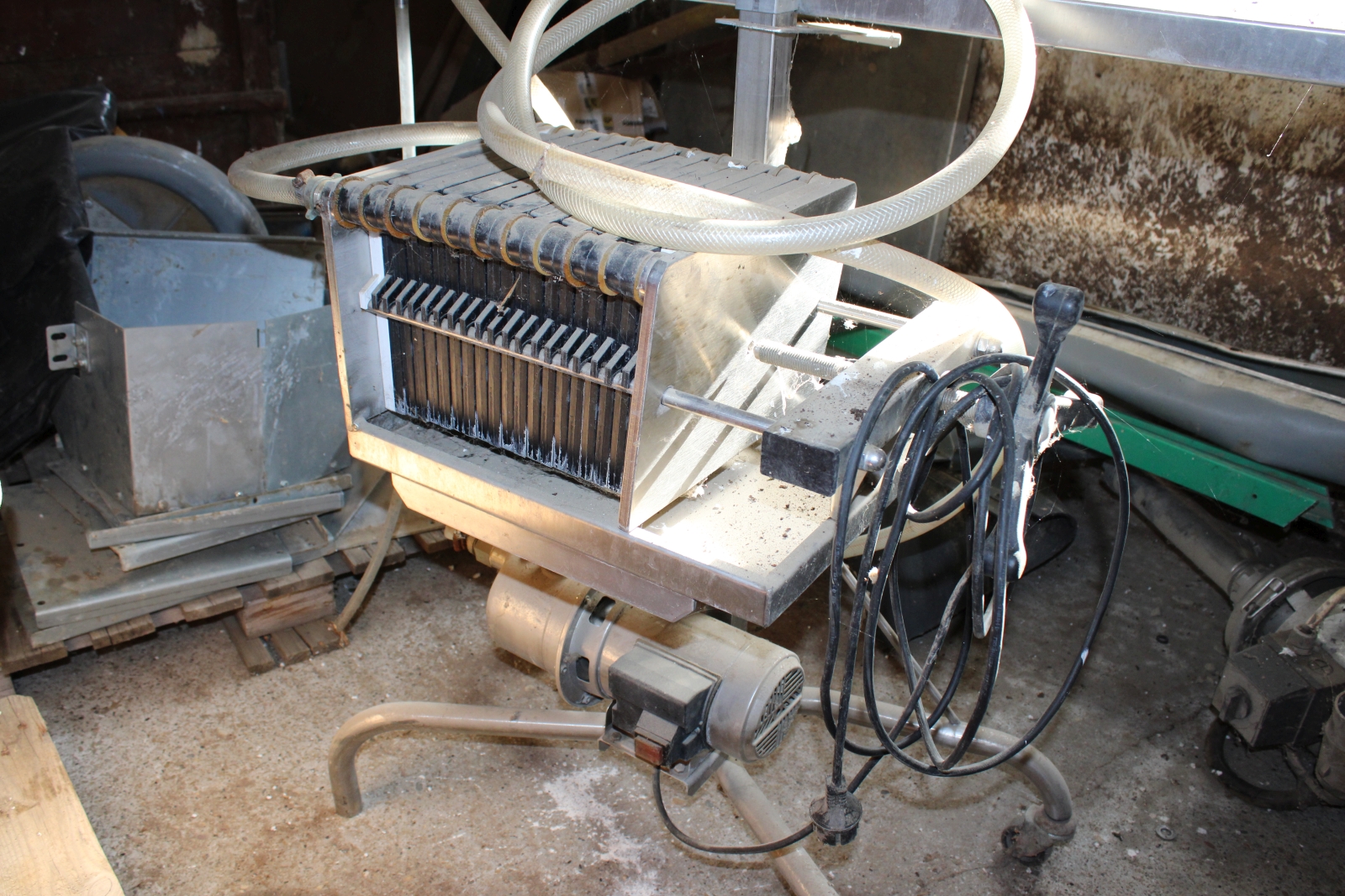 Töltő, lapszűrő+szivattyú 2