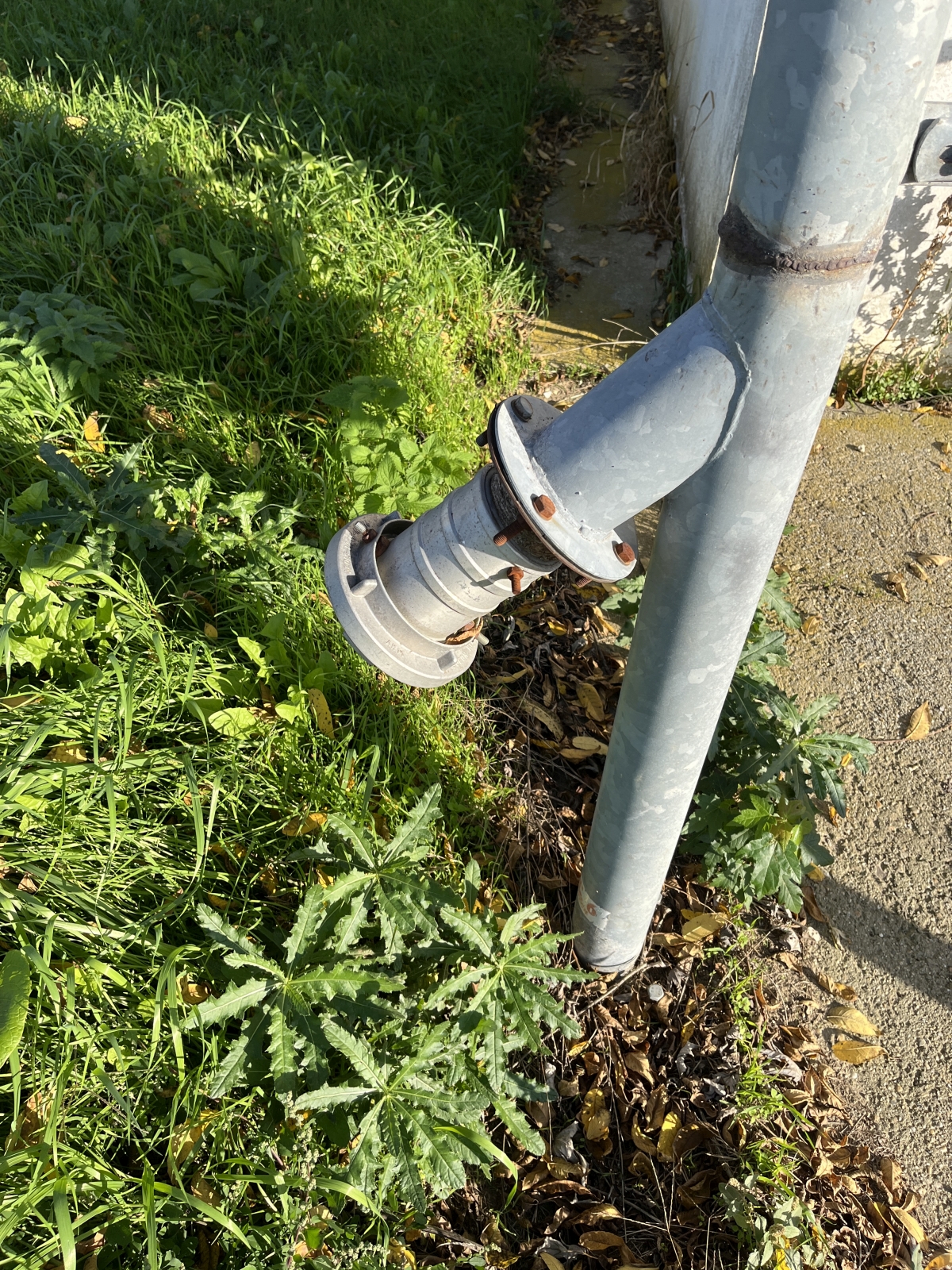 Sertéstáp tároló siló 3