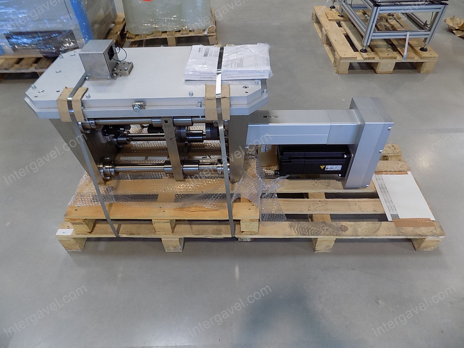 Vegyes alkatrészek 11