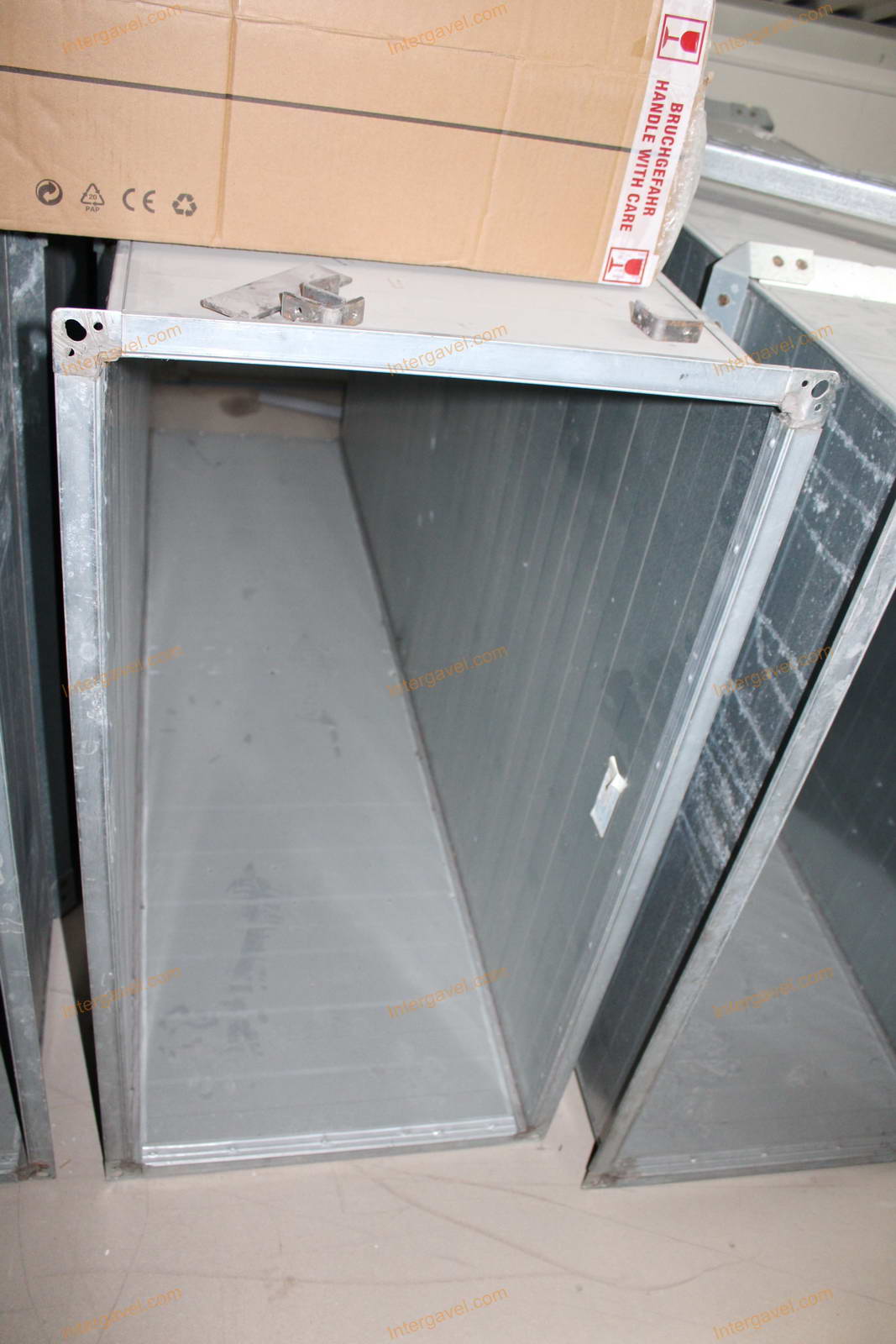 Légtechnikai csövek, szerelvények (padláson) 3