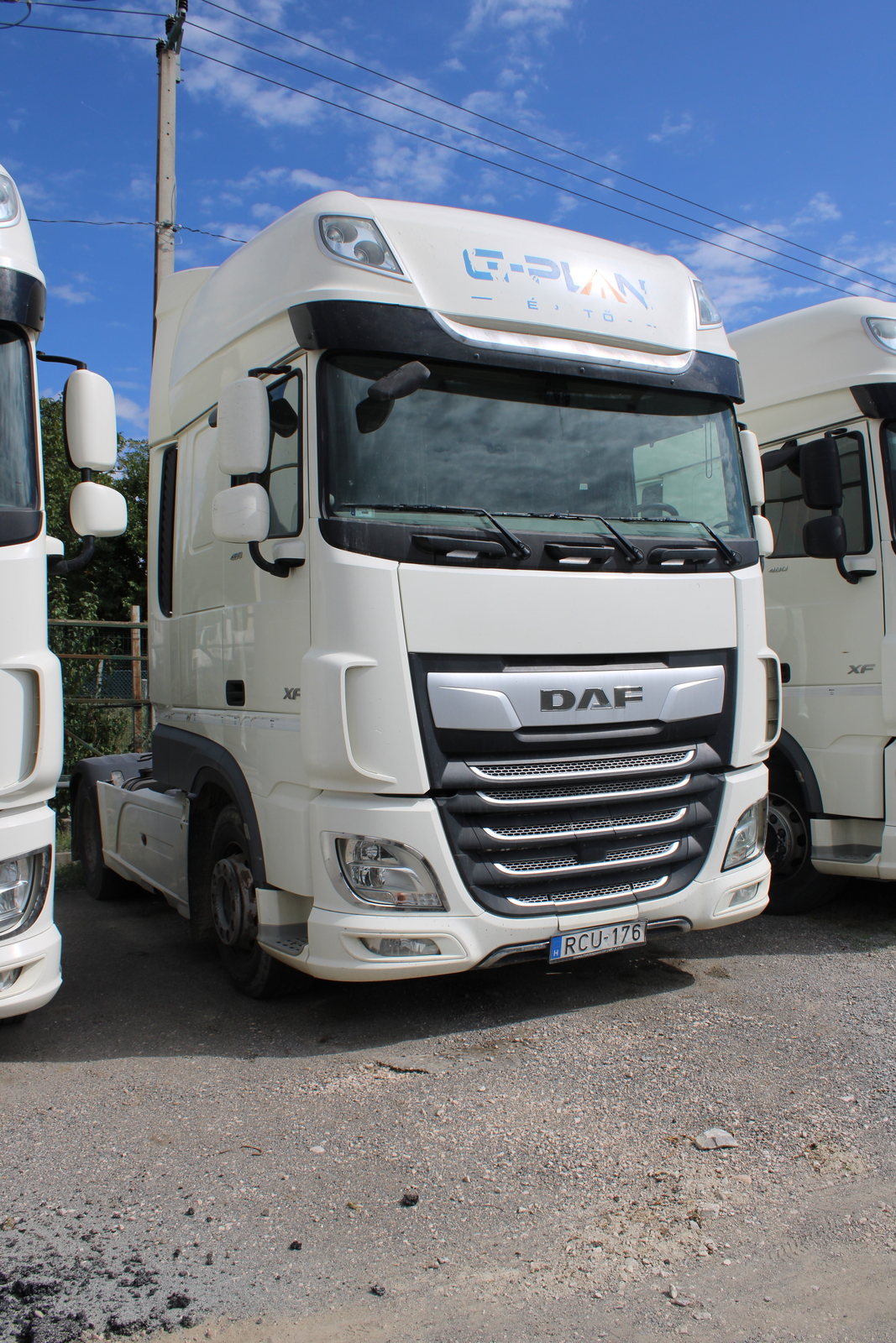 Nyergesvontató (DAF XF480FT) 2