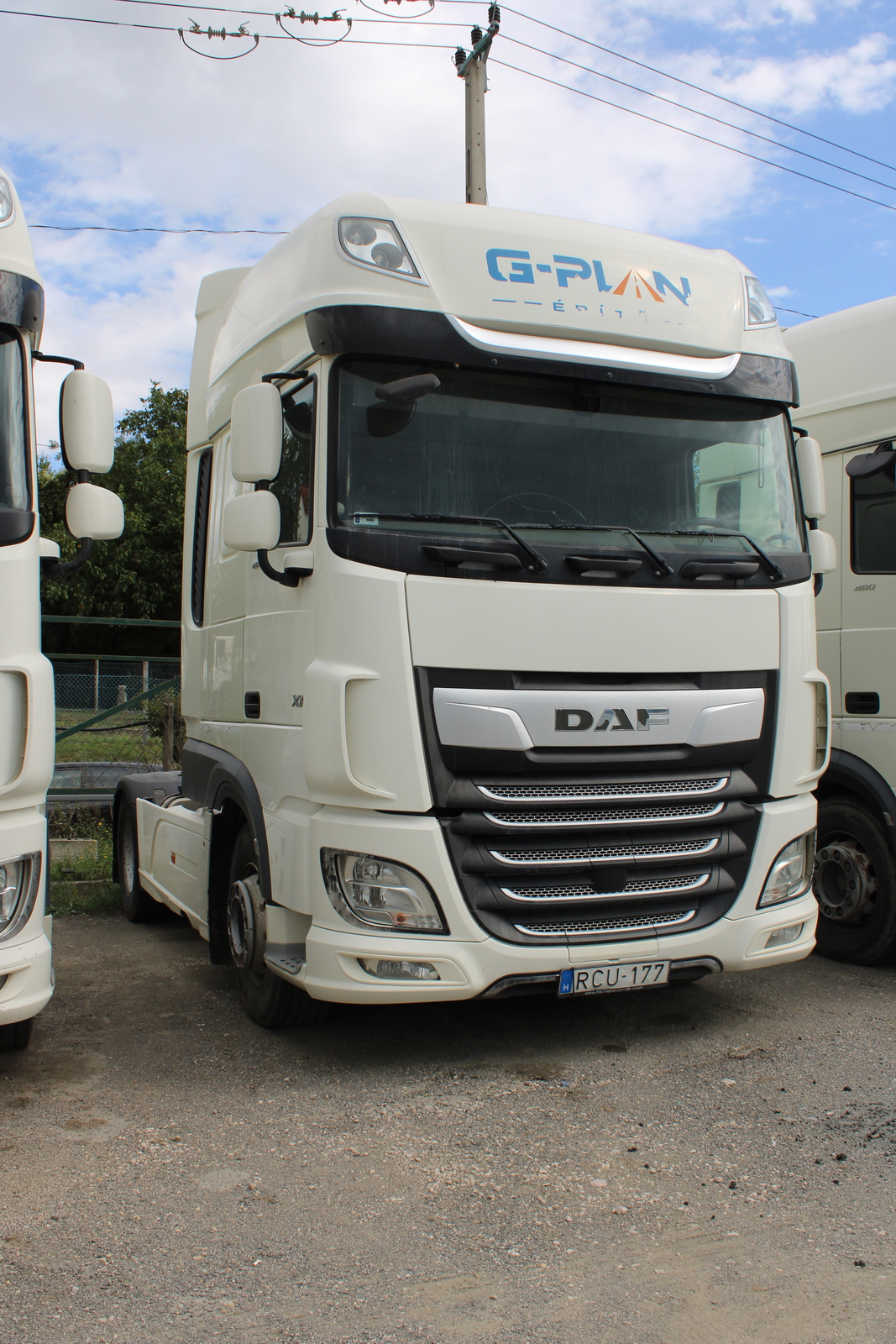 Nyergesvontató (DAF XF480FT) 2