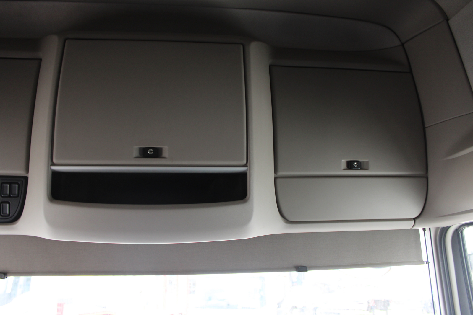 Nyergesvontató (DAF XF480FT) 32