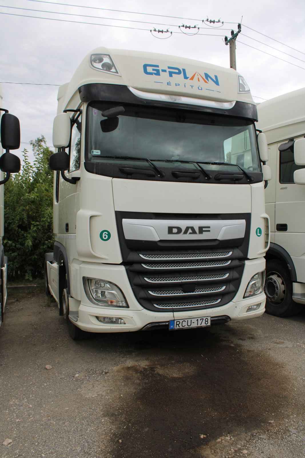 Nyergesvontató (DAF XF480FT)