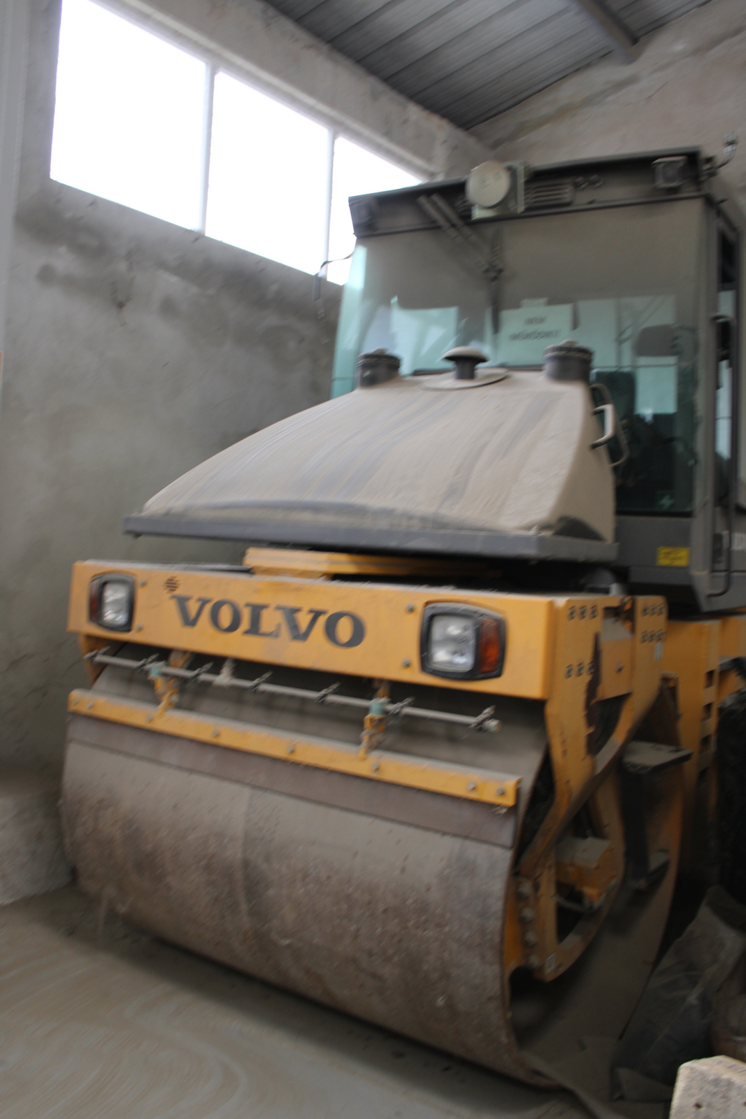 Úthenger (VOLVO DD95) 3