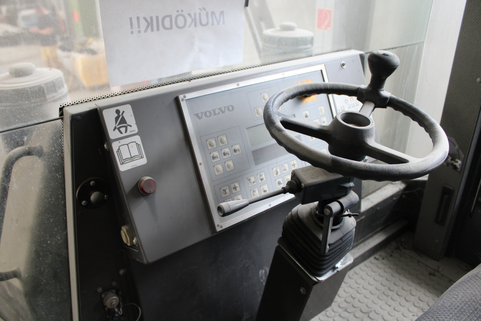 Úthenger (VOLVO DD95) 10