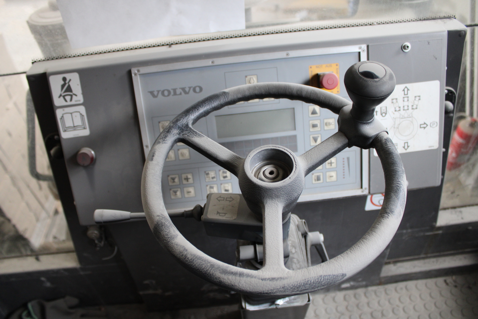 Úthenger (VOLVO DD95) 15