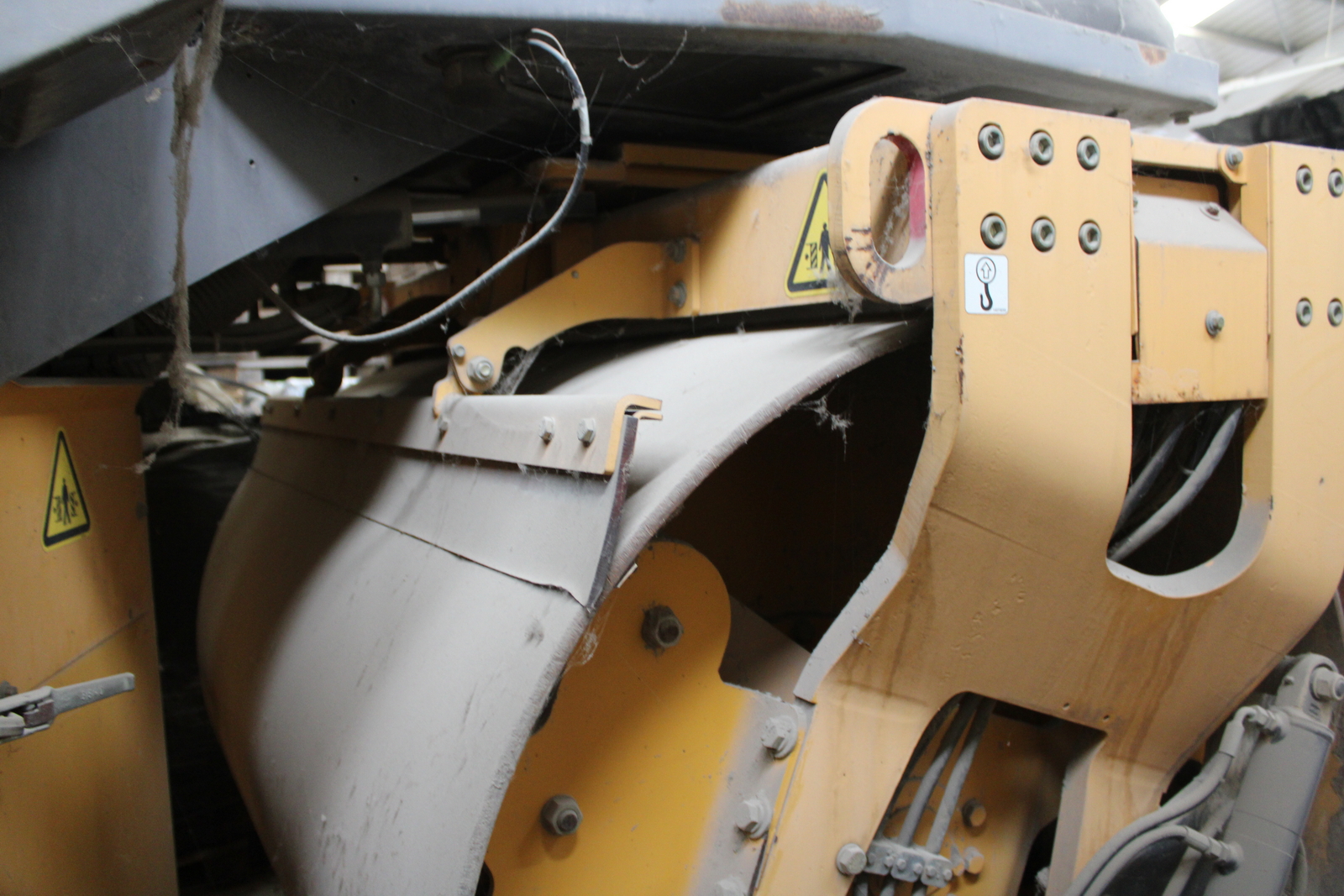 Úthenger (VOLVO DD95) 18