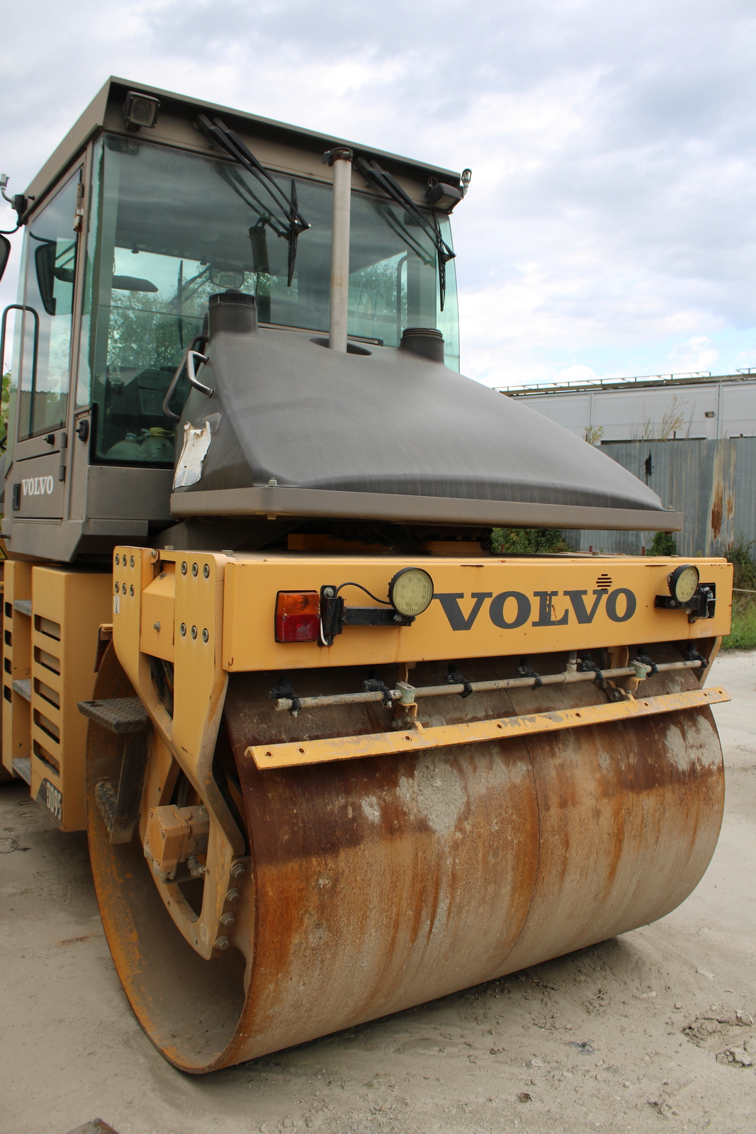 Úthenger (VOLVO DD95) 3