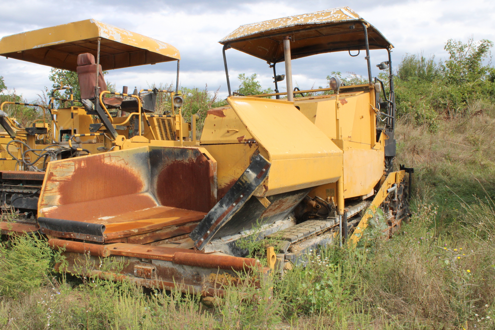 Dynapac F141C finisher