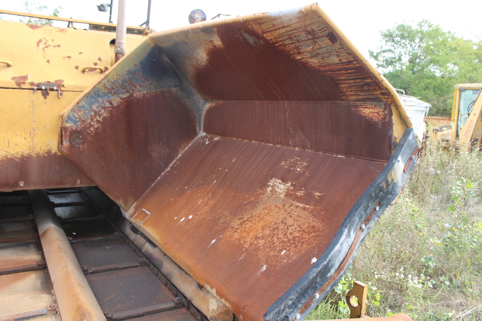 Dynapac F141C finisher 3