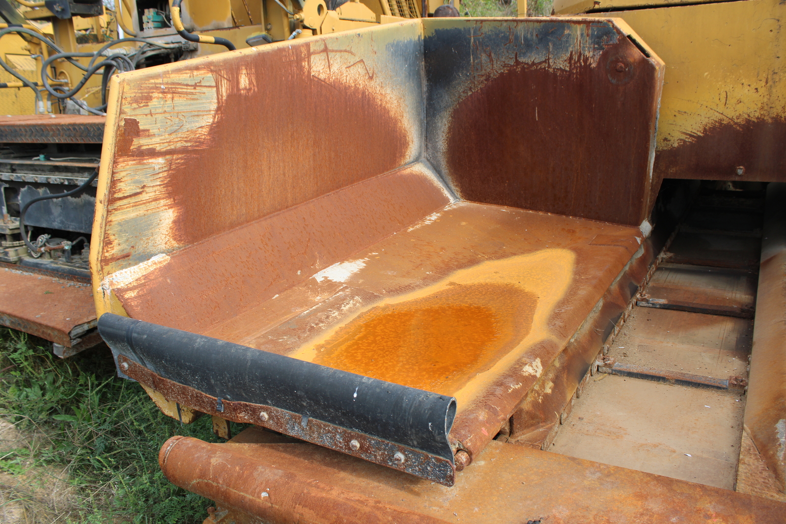 Dynapac F141C finisher 4