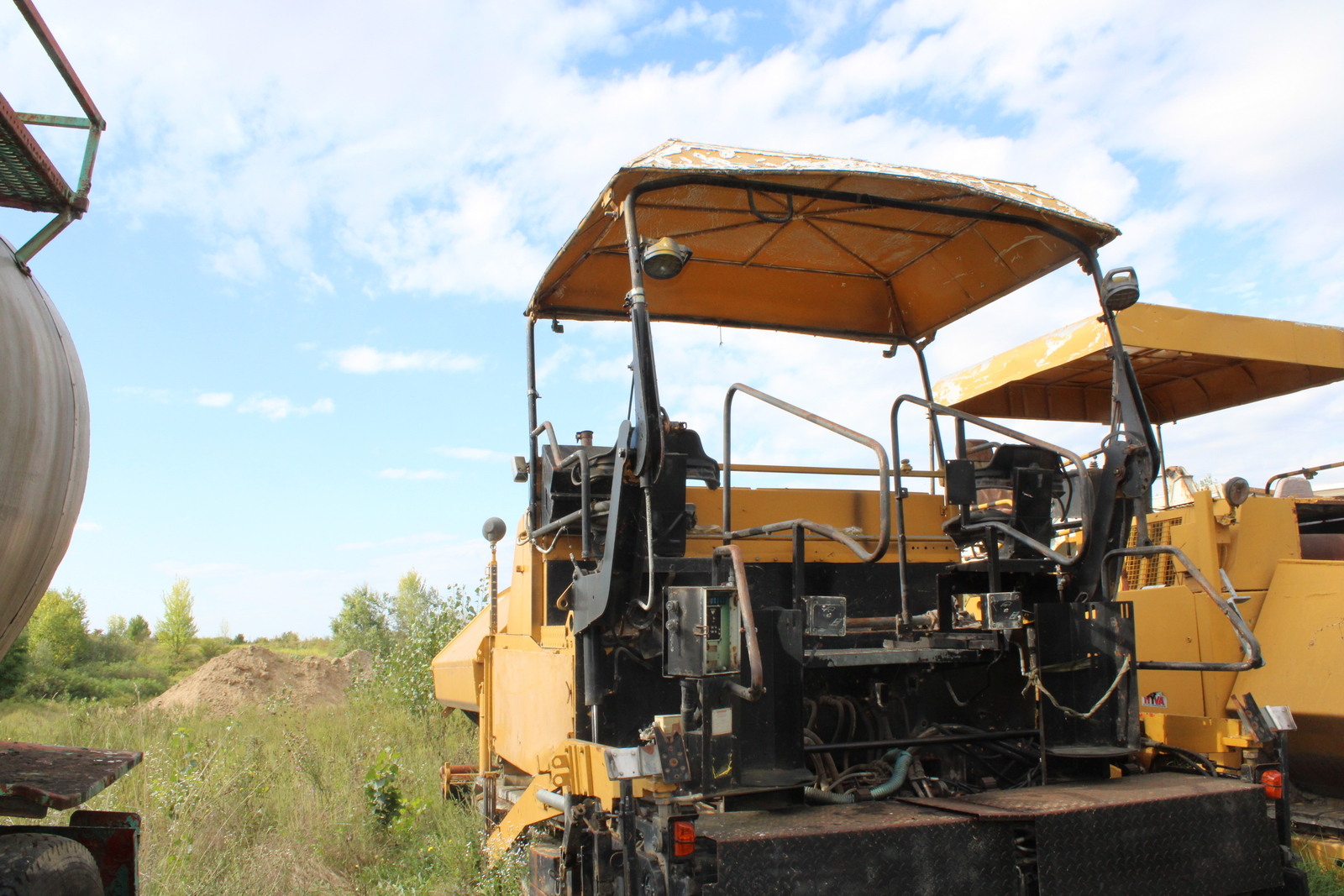 Dynapac F141C finisher 8