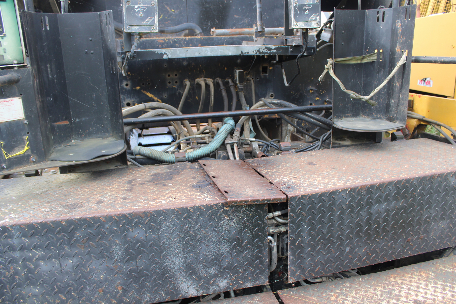 Dynapac F141C finisher 11