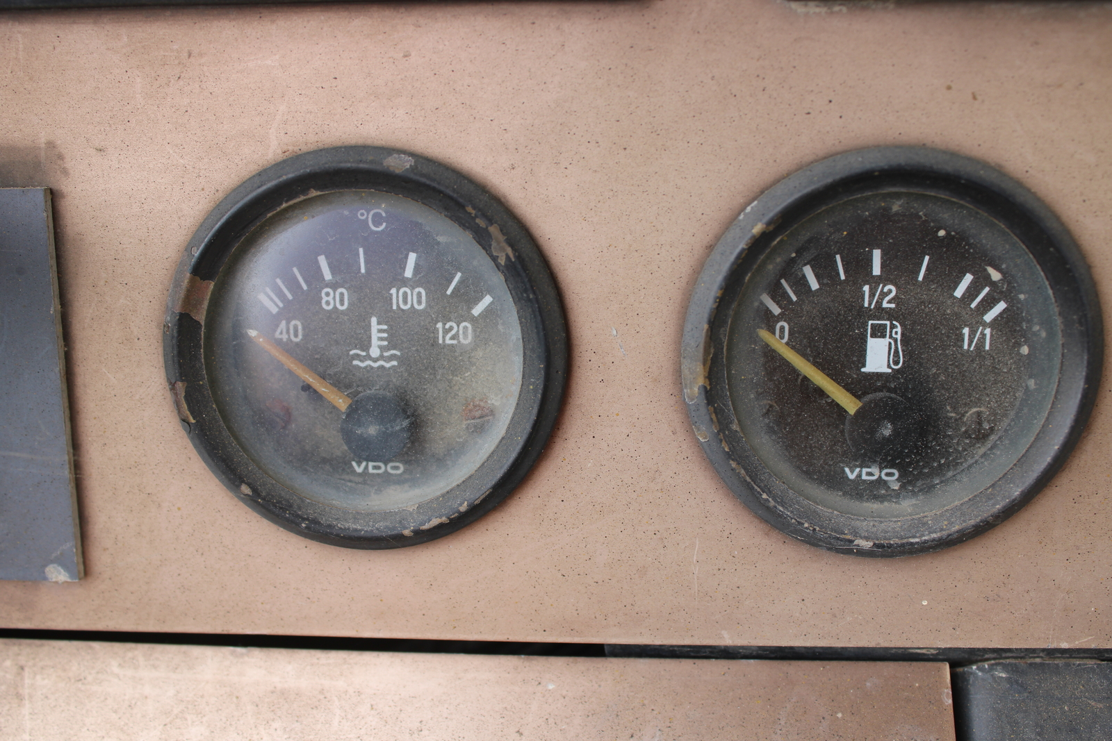 Dynapac F141C finisher 18