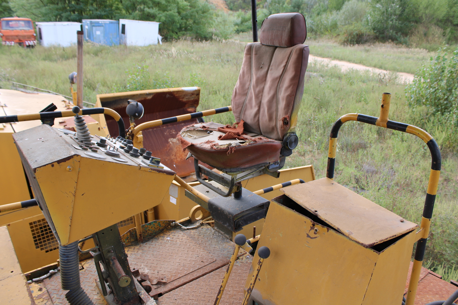 Vögele 1600 aszfaltterítő 11