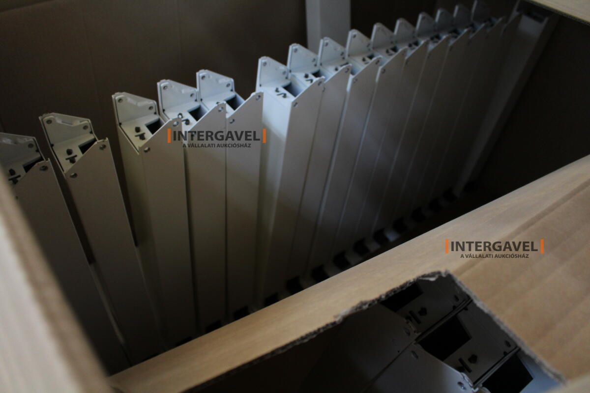 Íróasztal (mechanikusan emelhető-1600 mm) 7