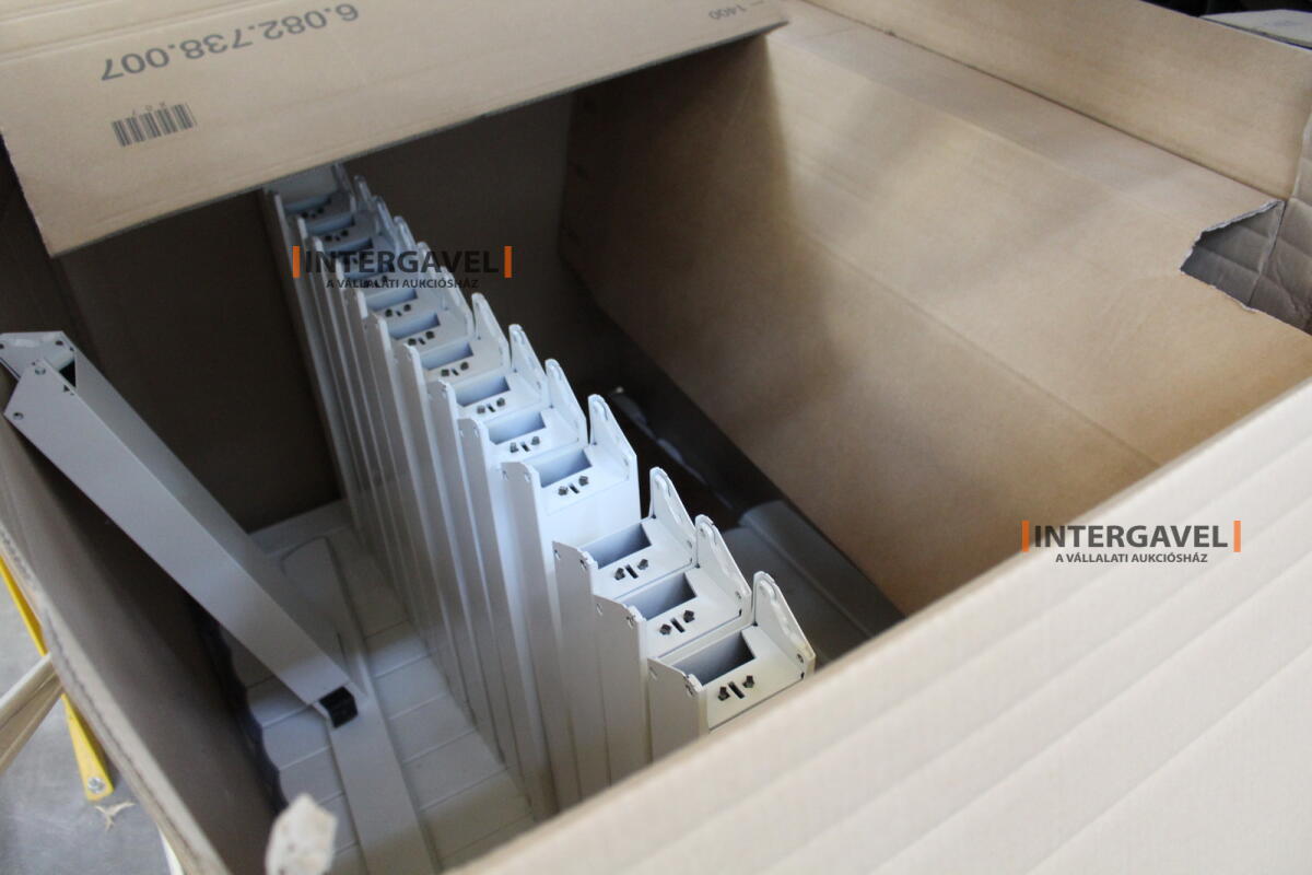 Íróasztal (mechanikusan emelhető-1600 mm) 6