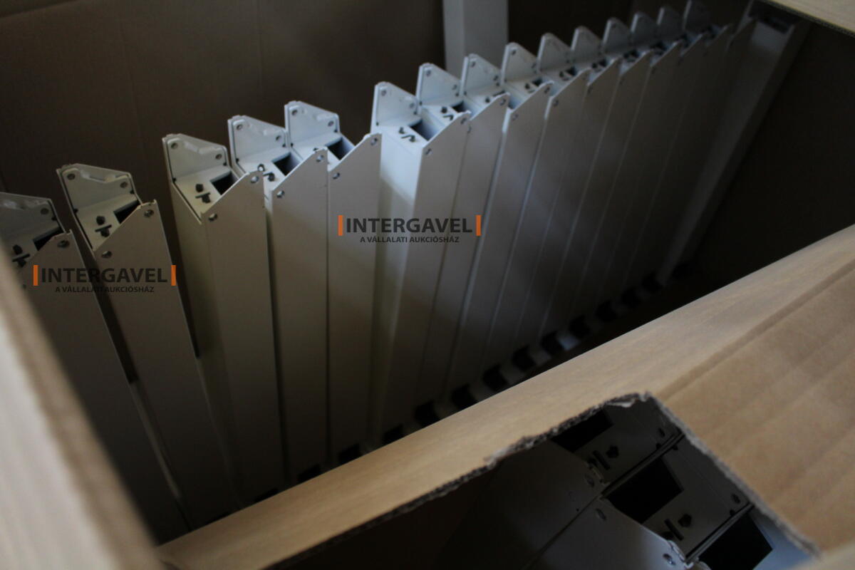 Íróasztal (mechanikusan emelhető-1600 mm) 7