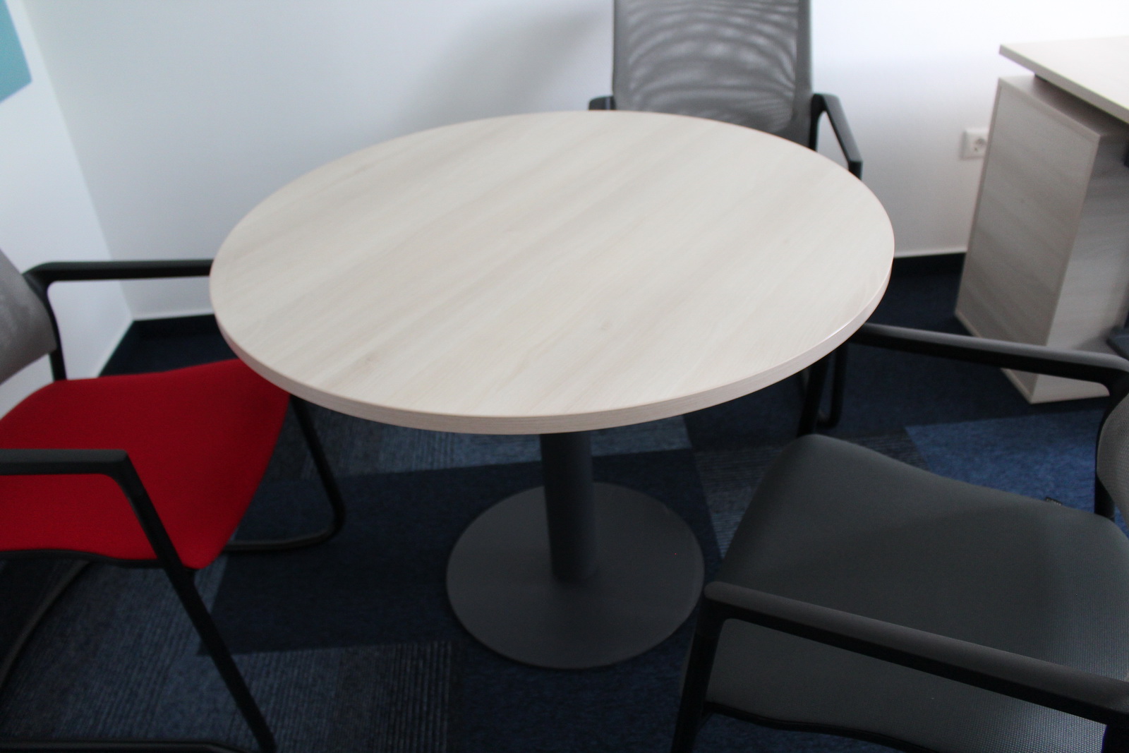 Körasztal és székek 2