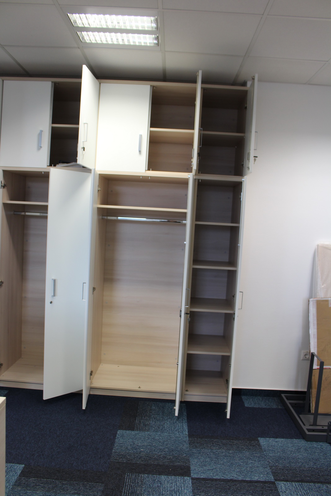 Polcos és gardrób szekrények 2