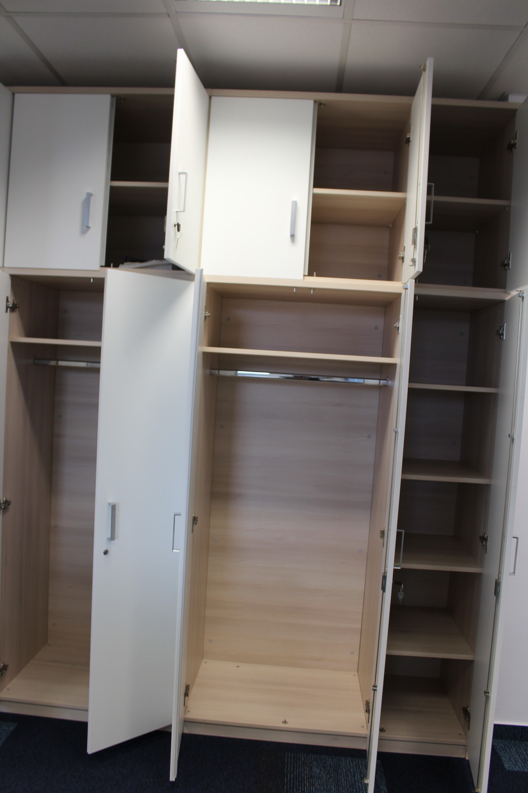 Polcos és gardrób szekrények 3