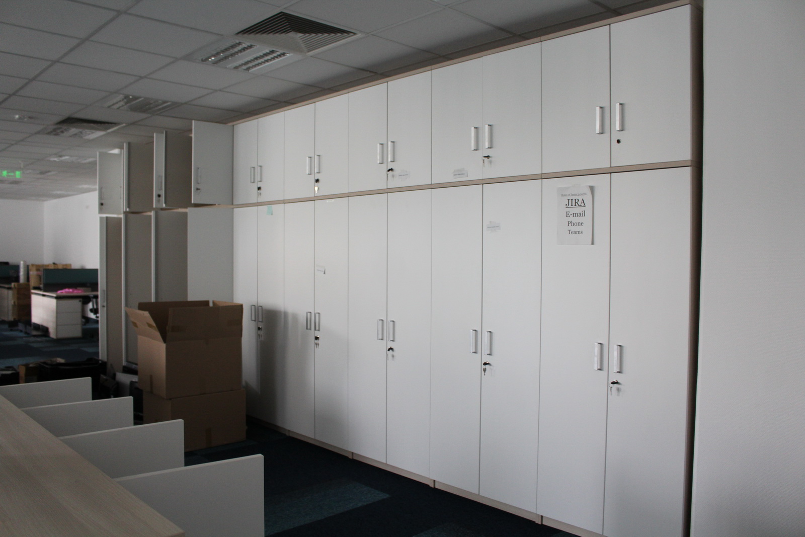 Polcos és gardrób szekrények 2